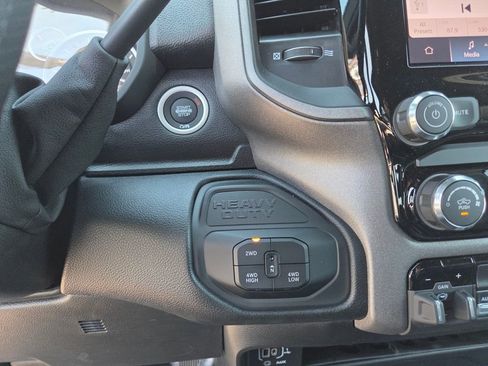 New 2026 RAM 3500 Tradesman AWD/4WD image 15