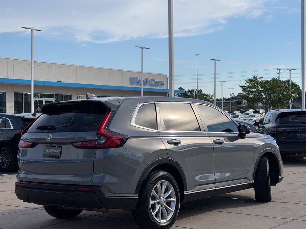 Used 2024 Honda CR-V EX-L image 4