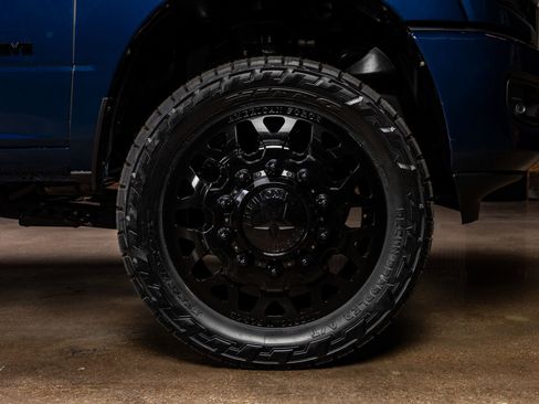 Used 2024 RAM 3500 Big Horn w/ Night Edition image 12