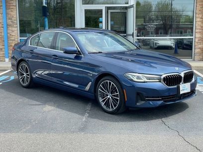 Used 2022 BMW 530e xDrive w/ Premium Package