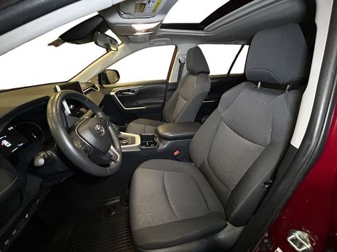 Certified 2023 Toyota RAV4 XLE w/ Convenience Package AWD/4WD image 9