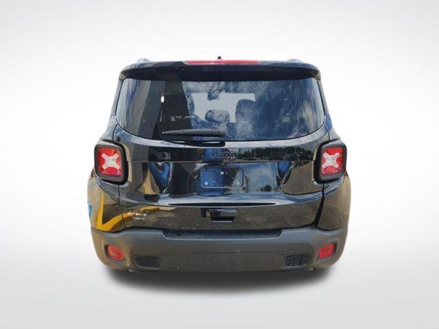 Used 2023 Jeep Renegade Altitude w/ Sun/Sound Group AWD/4WD image 9