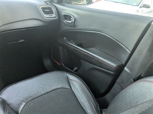 Used 2021 Jeep Compass Trailhawk image 18