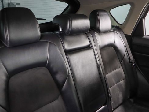 Used 2019 MAZDA CX-5 Touring FWD image 29