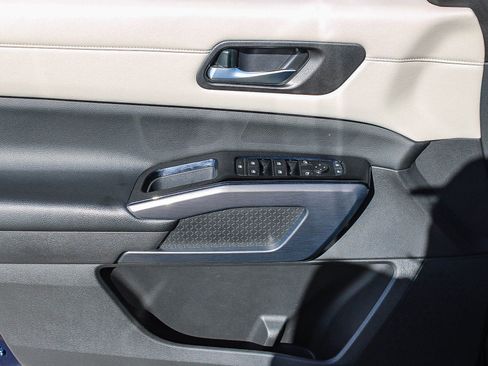 Used 2023 Nissan Pathfinder SL image 21