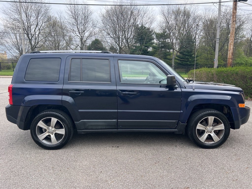 Used 2016 Jeep Patriot High Altitude FWD image 4