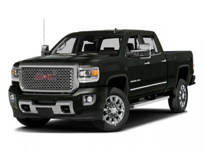 Used 2017 GMC Sierra 2500 Denali w/ Duramax Plus Package