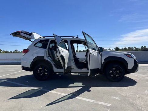 Used 2022 Subaru Forester Wilderness AWD/4WD image 30