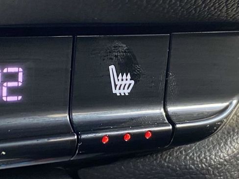 Used 2020 Chevrolet Blazer LT image 34