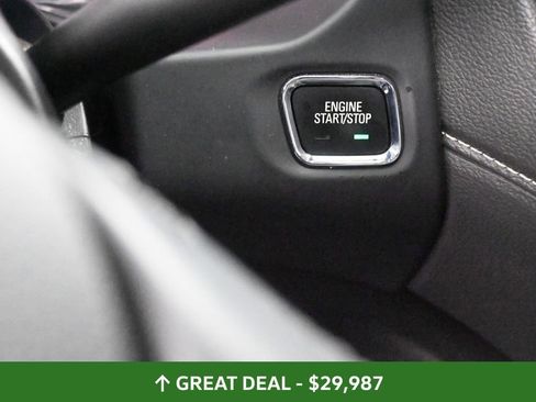 Used 2023 GMC Acadia Denali image 43