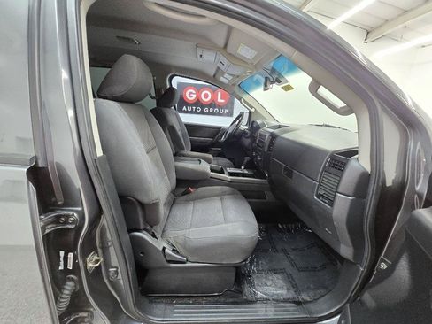 Used 2012 Nissan Titan SV RWD image 17