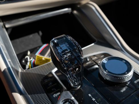 Used 2020 BMW X6 xDrive40i w/ M Sport Package image 17