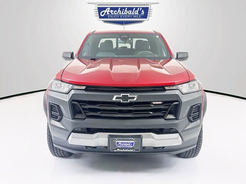 Used 2023 Chevrolet Colorado Trail Boss image 2