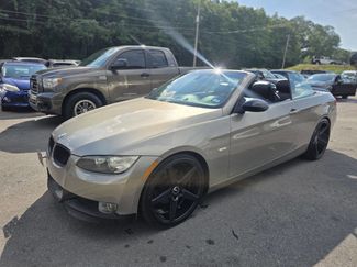Used 2008 BMW 328i Convertible image 1