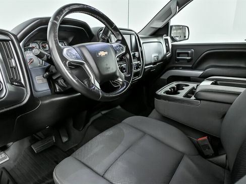 Used 2018 Chevrolet Silverado 1500 LT w/ All Star Edition image 17