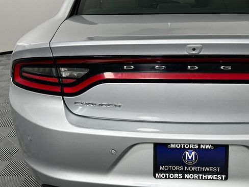 Used 2023 Dodge Charger SXT image 11
