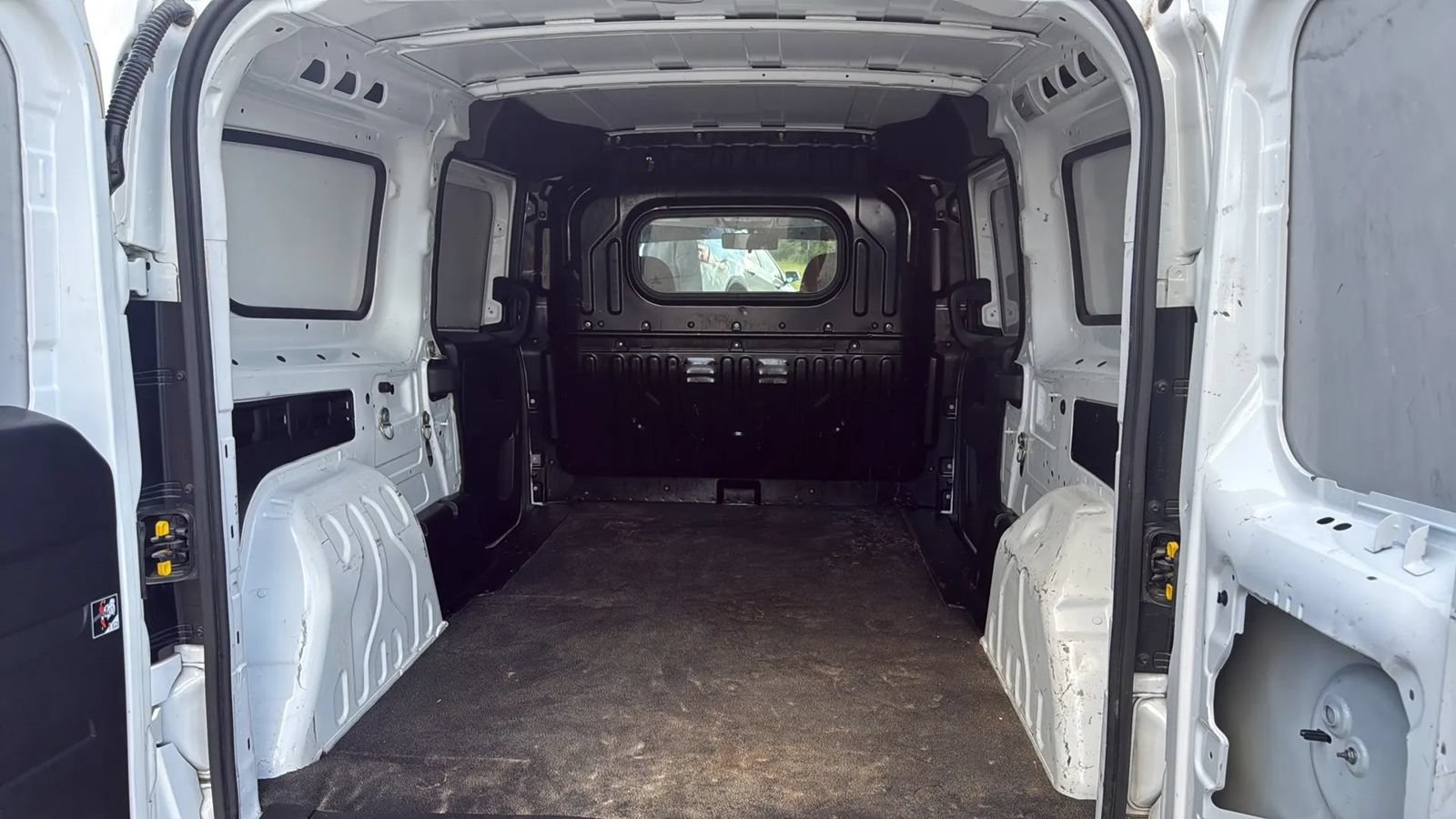 Used 2022 RAM ProMaster City Tradesman FWD image 19