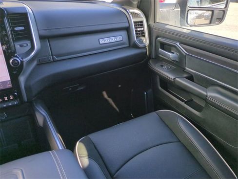 Used 2025 RAM 2500 Laramie w/ Night Edition image 19