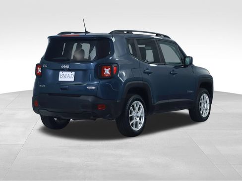 Used 2020 Jeep Renegade Latitude w/ Cold Weather Group AWD/4WD image 10