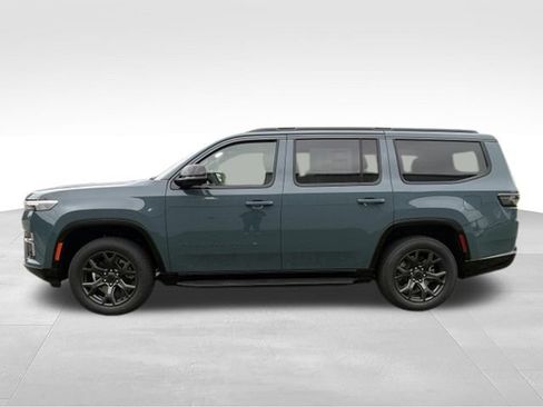 New 2026 Jeep Grand Wagoneer Limited w/ 8-Passenger Seating Package AWD/4WD image 14