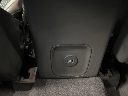 New 2026 Ford Escape ST-Line w/ Tech Pack #1 image 30