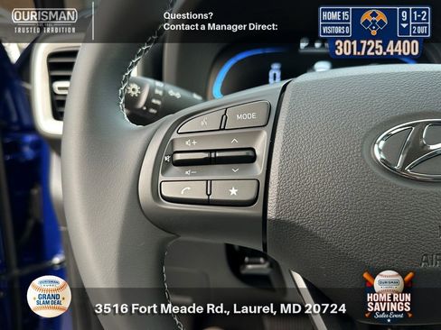 Used 2025 Hyundai Venue Limited FWD image 15