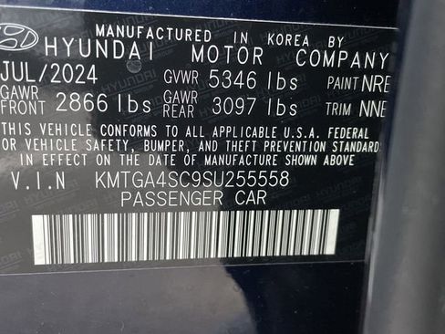 Used 2025 Genesis G80 2.5T AWD/4WD image 34