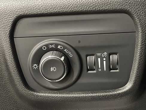 Used 2023 Jeep Grand Cherokee Limited w/ Trailer Tow Prep Group (B) image 20