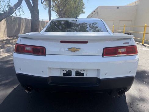 Used 2015 Chevrolet Camaro SS RWD image 4