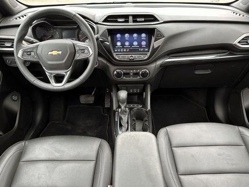 Certified 2023 Chevrolet TrailBlazer ACTIV w/ Sun and Liftgate Package image 14