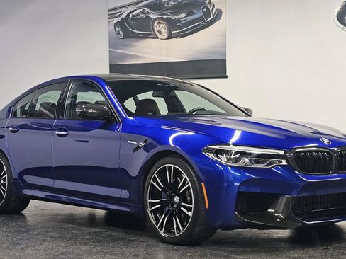 Used 2018 BMW M5 AWD/4WD image 3