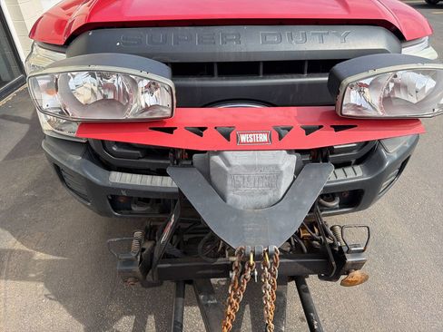 Used 2015 Ford F250 XL w/ Snow Plow Prep Package AWD/4WD image 9