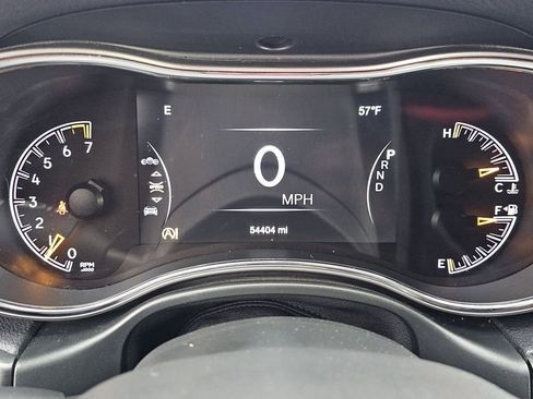 Used 2020 Jeep Grand Cherokee Altitude image 30