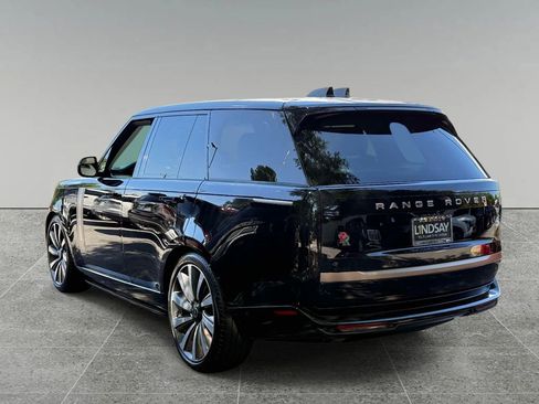 Used 2024 Land Rover Range Rover SV AWD/4WD image 12