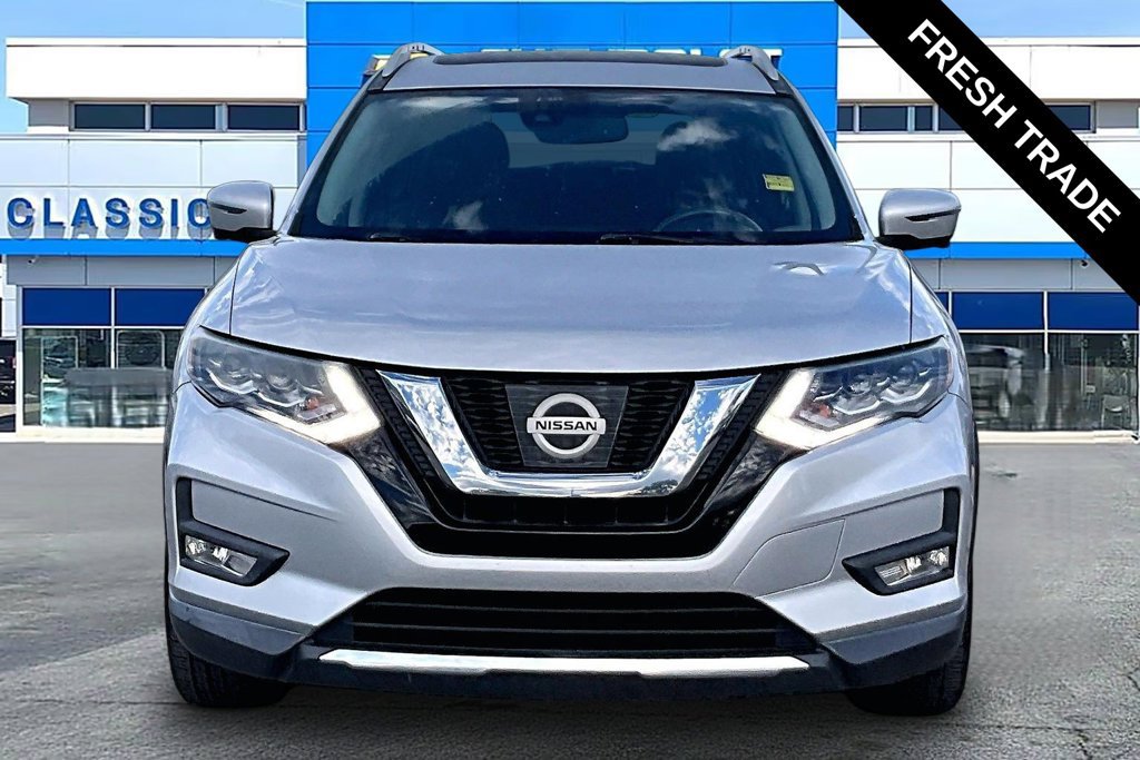 Used 2017 Nissan Rogue SL w/ SL Premium Package FWD image 19
