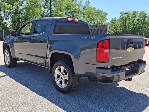 Used 2017 Chevrolet Colorado LT AWD/4WD image 7