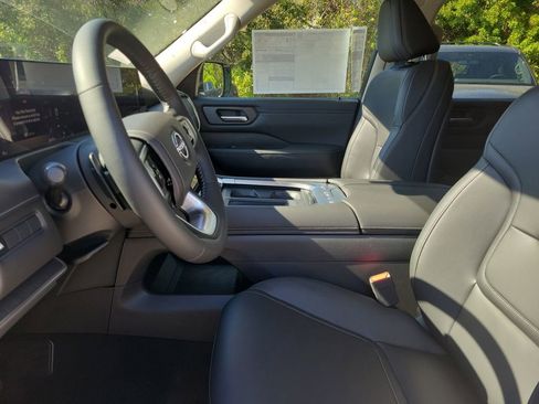 New 2026 Nissan Armada SV image 22