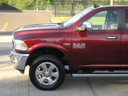 Used 2016 RAM 2500 Laramie w/ Convenience Group AWD/4WD image 8