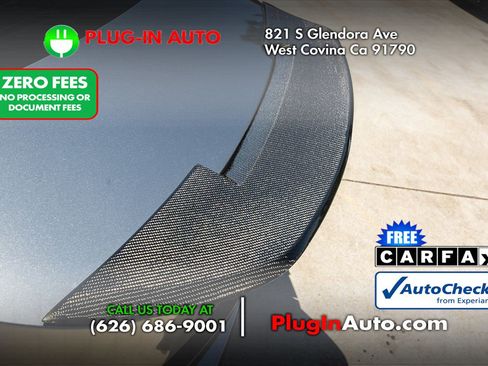 Used 2023 Lexus IS 500 w/ Accessory Package RWD image 13