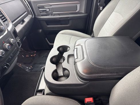 Used 2023 RAM 1500 Classic SLT AWD/4WD image 23