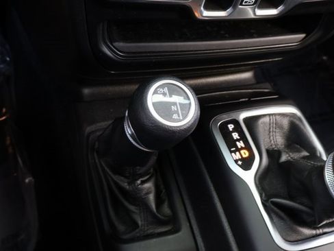 Used 2020 Jeep Wrangler Unlimited Sport S image 26