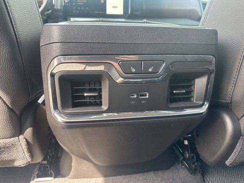 Used 2026 GMC Sierra 2500 Denali w/ Technology Package AWD/4WD image 23