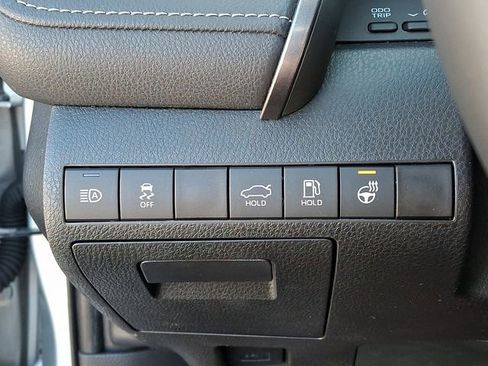 Used 2021 Toyota Camry XSE w/ Carpet Mat Package (TMS) image 22