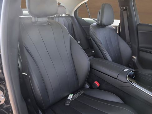 Used 2024 Mercedes-Benz E 350 4MATIC Sedan image 30