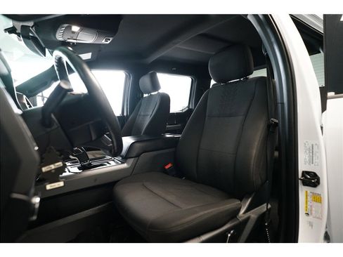 Used 2018 Ford F150 XLT w/ Equipment Group 302A Luxury image 11