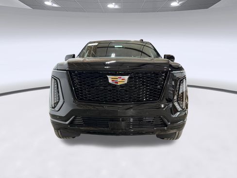 Used 2026 Cadillac Escalade Sport w/ Touring Package AWD/4WD image 5