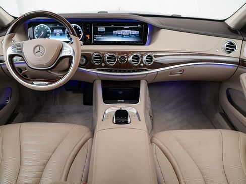 Used 2015 Mercedes-Benz S 550 Sedan image 17