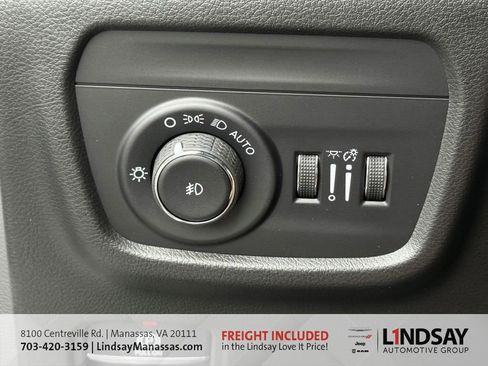New 2025 Jeep Grand Cherokee L Limited w/ Luxury Tech Group II image 36