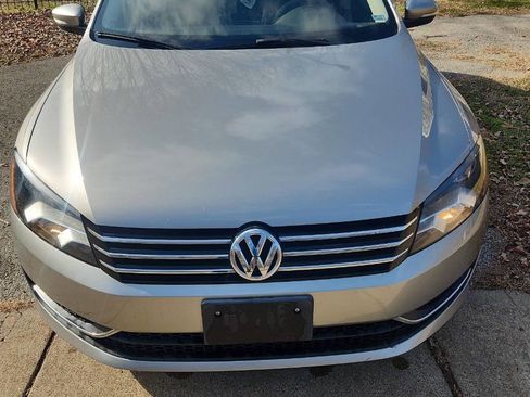 Used 2014 Volkswagen Passat 1.8T S image 7