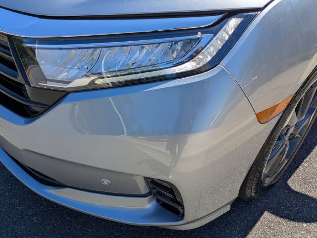 Used 2023 Honda Odyssey Elite image 4